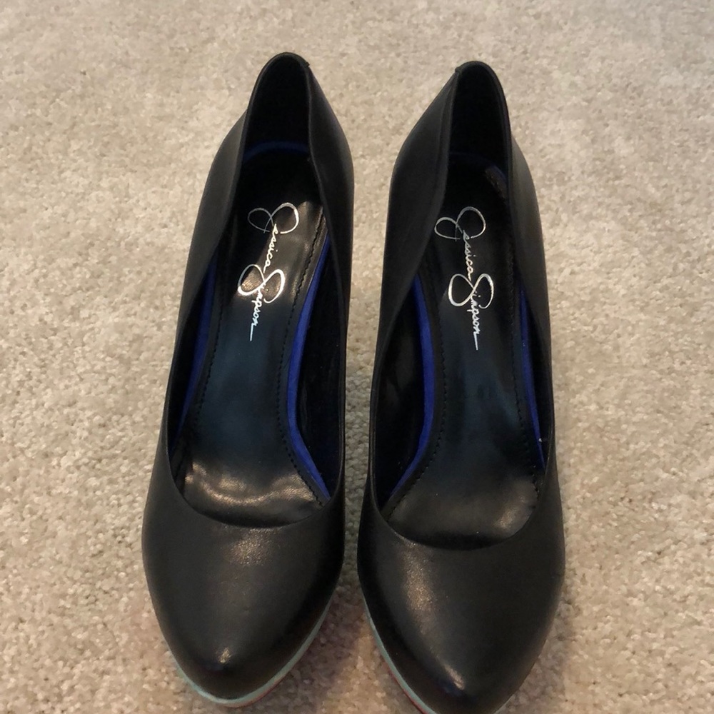 Jessica Simpson multi color pumps! Size 10